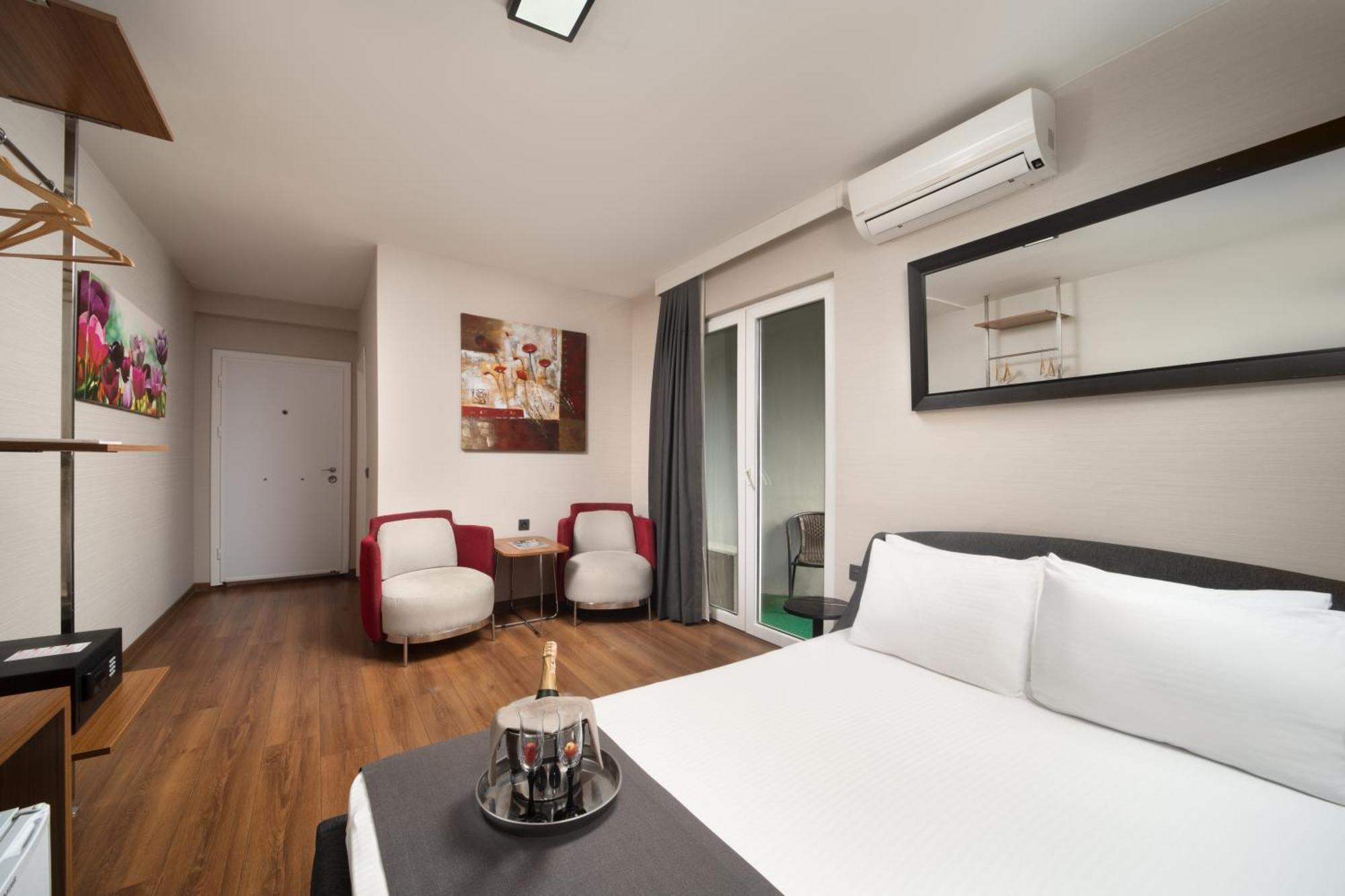 Nish Suites Atasehir Стамбул Экстерьер фото
